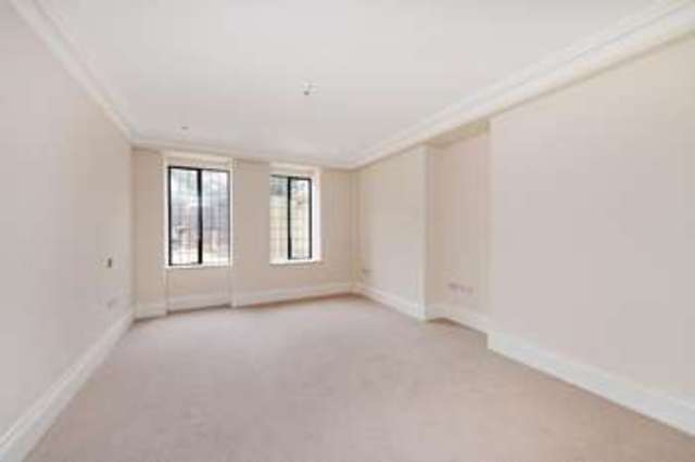  Image of 2 bedroom Flat for sale in The Ridgeway London NW7 at The Ridgeway  London, NW7 4HX