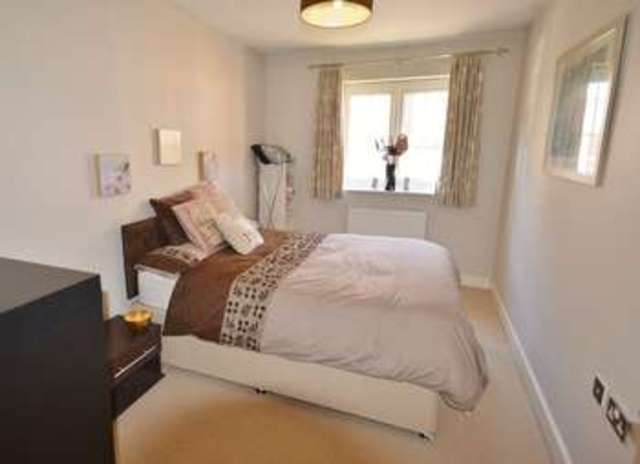  Image of 2 bedroom Flat to rent in The Sidings High Wycombe HP11 at The Sidings  Loudwater, HP11 1GF