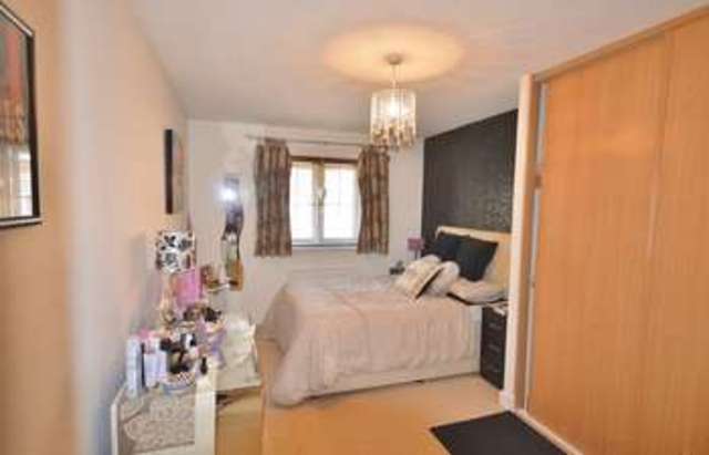  Image of 2 bedroom Flat to rent in The Sidings High Wycombe HP11 at The Sidings  Loudwater, HP11 1GF