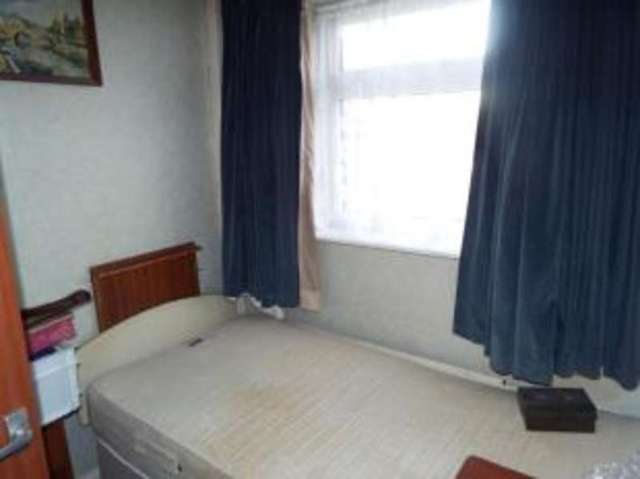  Image of 3 bedroom Terraced house for sale in The Springs Broxbourne EN10 at Broxbourne Hertfordshire Turnford, EN10 6EW