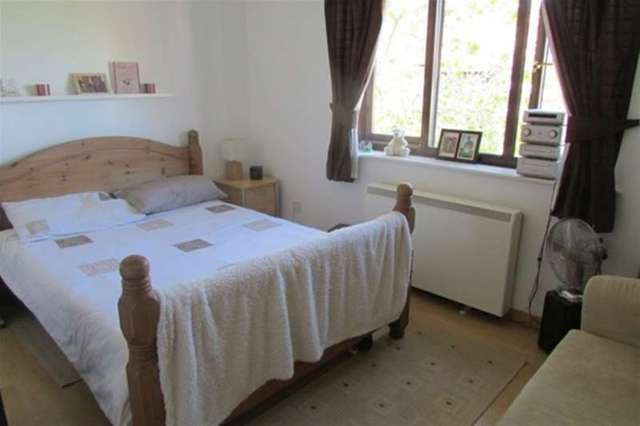  Image of 2 bedroom Flat for sale in The Whithys Street BA16 at Street, BA16 9PJ