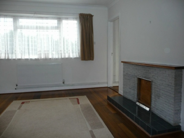  Image of 3 bedroom Bungalow to rent in Bevan Road Waterlooville PO8 at Lovedean Waterlooville Waterlooville, PO8 9QH