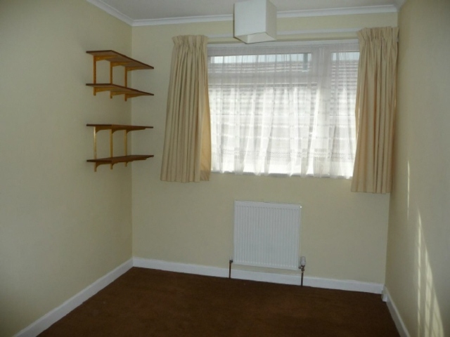  Image of 3 bedroom Bungalow to rent in Bevan Road Waterlooville PO8 at Lovedean Waterlooville Waterlooville, PO8 9QH