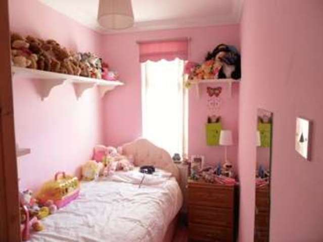  Image of 3 bedroom Terraced house for sale in Grange Road Aveley South Ockendon RM15 at Grange Road  Aveley, RM15 4EJ