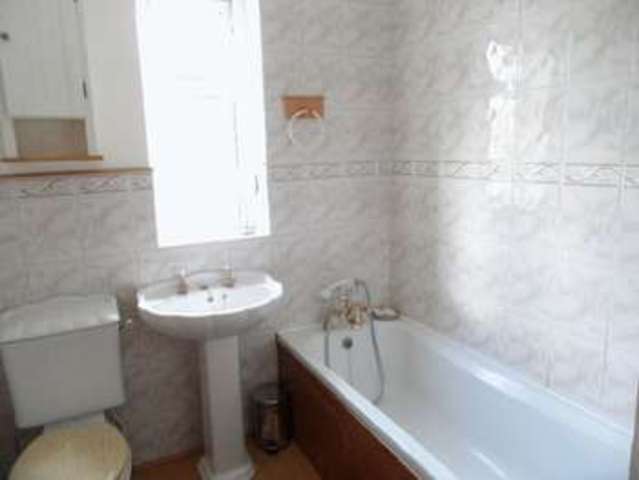  Image of 3 bedroom Terraced house for sale in Grange Road Aveley South Ockendon RM15 at Grange Road  Aveley, RM15 4EJ