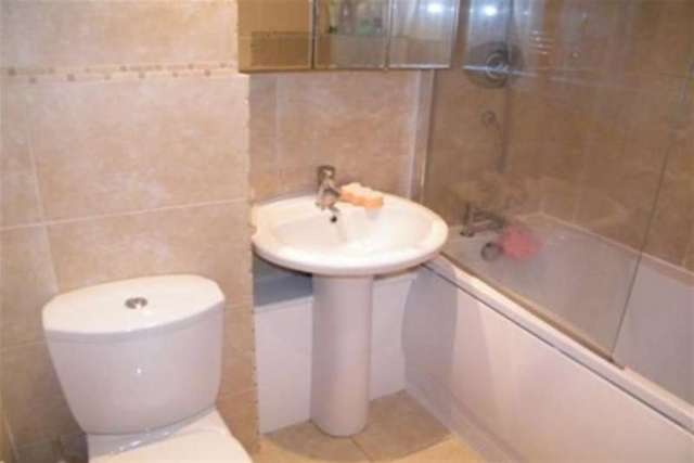 Image of 2 bedroom Terraced house to rent in Spalt Close Hutton Brentwood CM13 at Brentwood, CM13 2UN