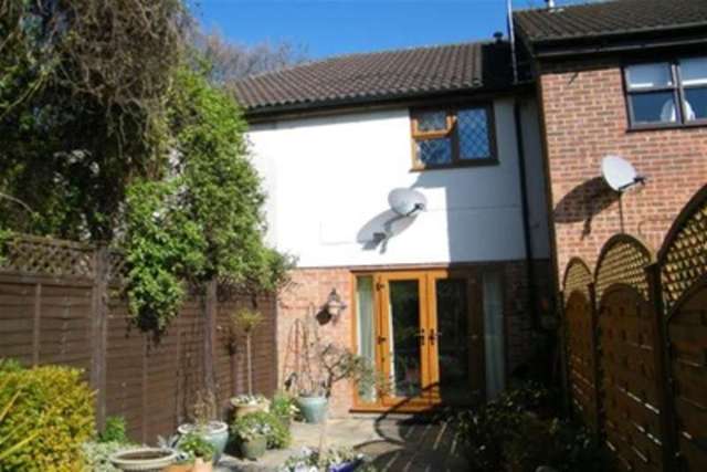  Image of 2 bedroom Terraced house to rent in Spalt Close Hutton Brentwood CM13 at Brentwood, CM13 2UN