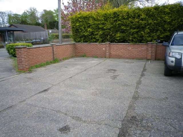  Image of 2 bedroom Terraced house to rent in Thrigby Road Filby Great Yarmouth NR29 at Thrigby Road Filby Great Yarmouth, NR29 3HJ