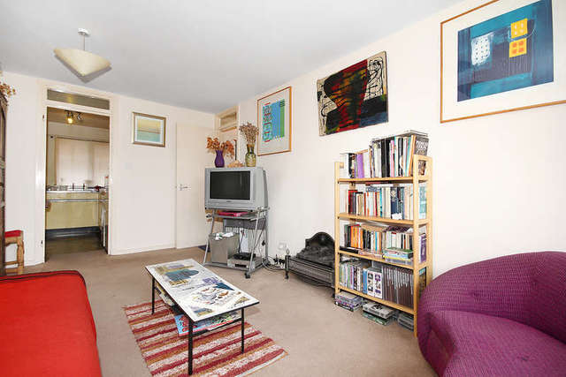  Image of 1 bedroom Flat for sale in Tithe Barn Close Kingston upon Thames KT2 at Surrey  Kingston upon Thames, KT2 6RZ