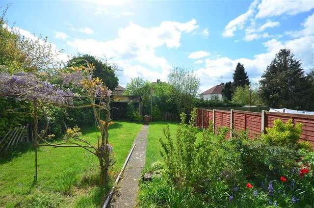  Image of 3 bedroom Semi-Detached house for sale in Tonbridge Road Barming Maidstone ME16 at Maidstone Kent Maidstone, ME16 9DQ
