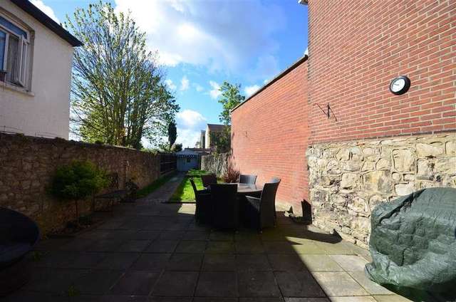  Image of 5 bedroom Terraced house for sale in Tonbridge Road Barming Maidstone ME16 at Maidstone Kent Maidstone, ME16 8SA