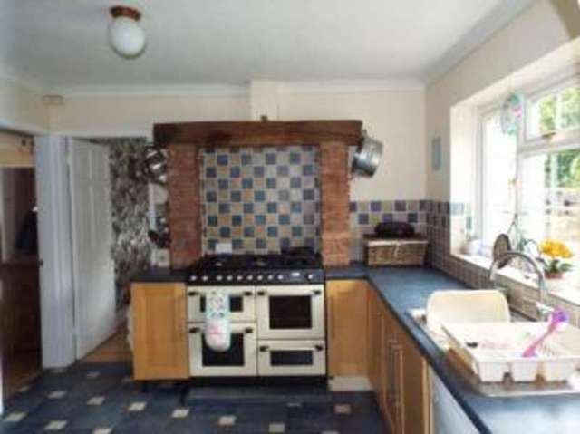  Image of 4 bedroom Detached house for sale in Torrs Close Redditch B97 at Redditch Worcestershire Headless Cross, B97 4JR