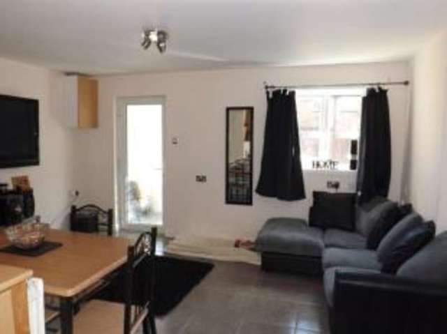  Image of 1 bedroom Maisonette for sale in Ethelred Gardens Totton Southampton SO40 at Totton Southampton Netley Marsh, SO40 8UA