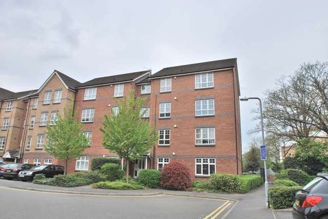  Image of 2 bedroom Flat to rent in Beckets View Northampton NN1 at Northampton Northampton, NN1 5NQ