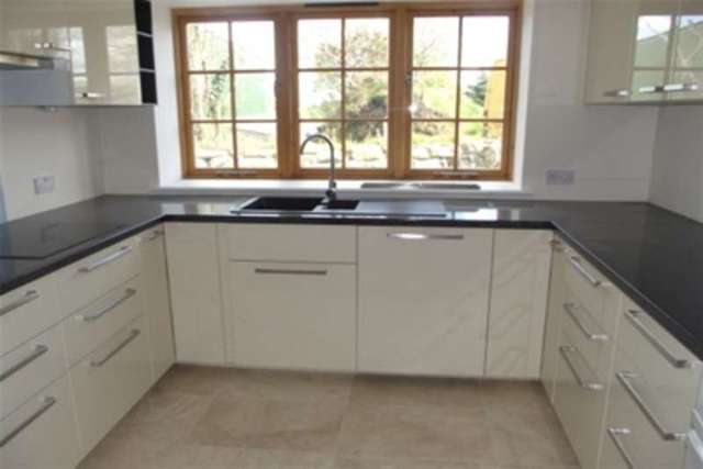  Image of 4 bedroom Detached house to rent in Roche St. Austell PL26 at St. Austell, PL26 8LP