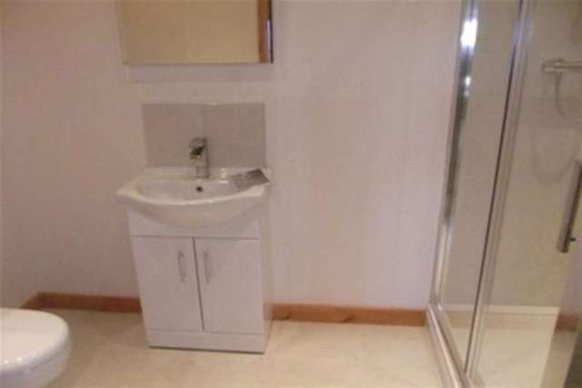  Image of 4 bedroom Detached house to rent in Roche St. Austell PL26 at St. Austell, PL26 8LP