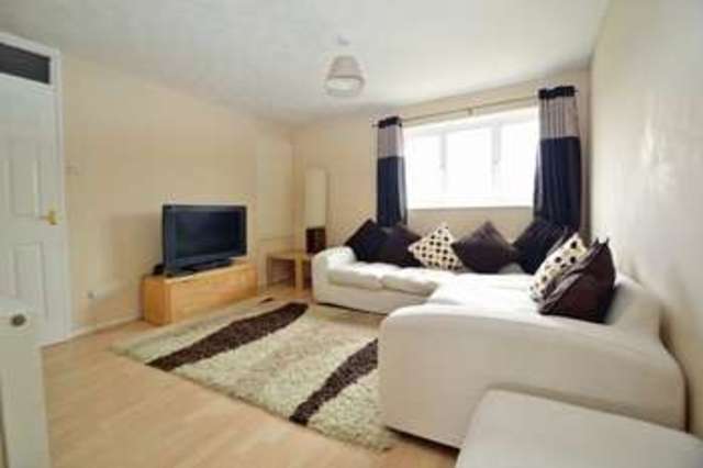  Image of 1 bedroom Flat to rent in Tuckmill Clevedon BS21 at Tuckmill  Clevedon, BS21 7XH