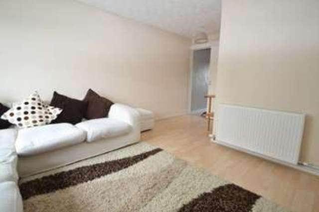  Image of 1 bedroom Flat to rent in Tuckmill Clevedon BS21 at Tuckmill  Clevedon, BS21 7XH