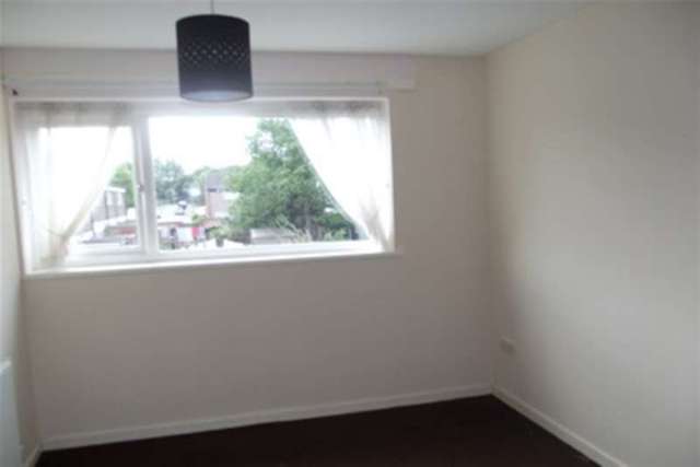  Image of 2 bedroom Terraced house to rent in Tyndall Walk Quinton Birmingham B32 at Birmingham, B32 3UN