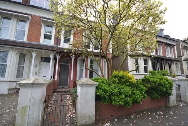  Image of 2 bedroom Flat for sale in Upper Park Road St. Leonards-on-Sea TN37 at St Leonards On Sea, TN37 6SL