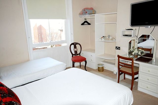  Image of 11 bedroom Property for sale in Upper Rock Gardens Brighton BN2 at Upper Rock Gardens  Brighton, BN2 1QF