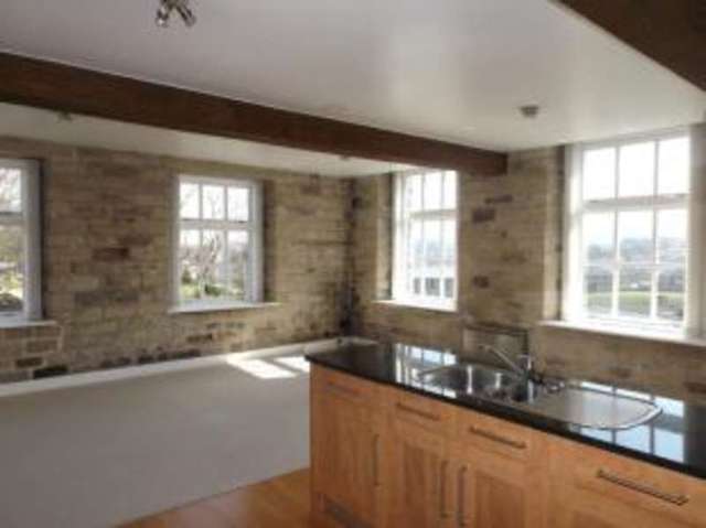  Image of 2 bedroom Flat for sale in Upper Sunny Bank Mews Meltham Holmfirth HD9 at Meltham Holmfirth Meltham, HD9 5AA
