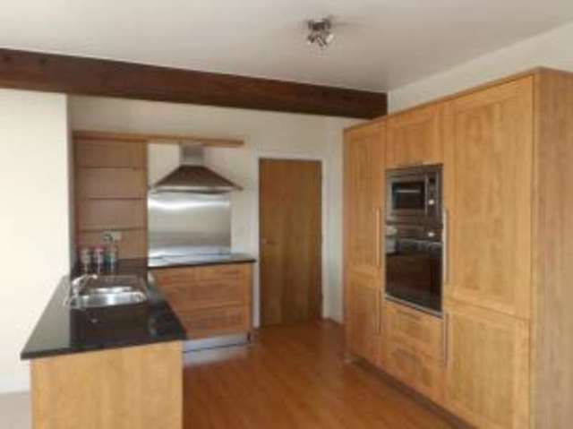  Image of 2 bedroom Flat for sale in Upper Sunny Bank Mews Meltham Holmfirth HD9 at Meltham Holmfirth Meltham, HD9 5AA