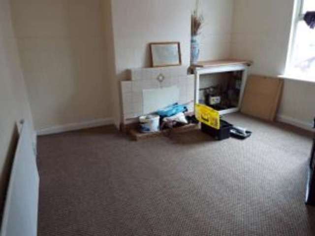  Image of 3 bedroom Terraced house for sale in Vauxhall Road Tredworth Gloucester GL1 at Gloucester Gloucestershire Gloucester, GL1 4EY