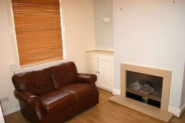  Image of 2 bedroom Terraced house to rent in Vernon Street Wrexham LL11 at Vernon Street  Wrexham, LL11 2LW