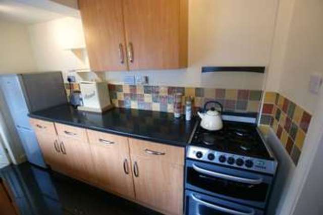  Image of 2 bedroom Terraced house to rent in Vernon Street Wrexham LL11 at Vernon Street  Wrexham, LL11 2LW