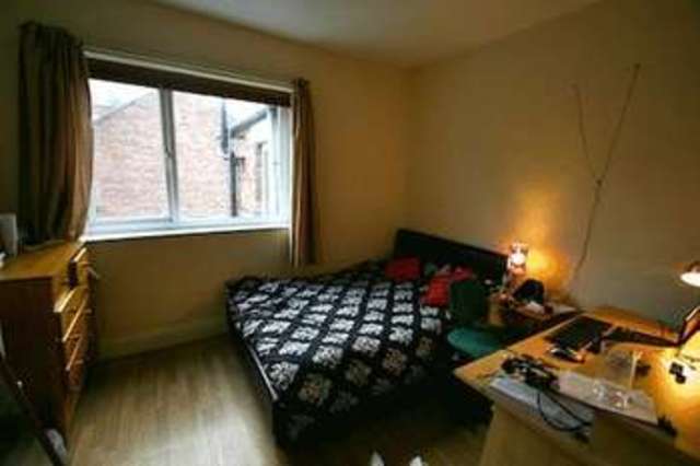  Image of 7 bedroom Terraced house for sale in Hawthorn Terrace Durham DH1 at Hawthorn Terrace  Durham, DH1 4EL