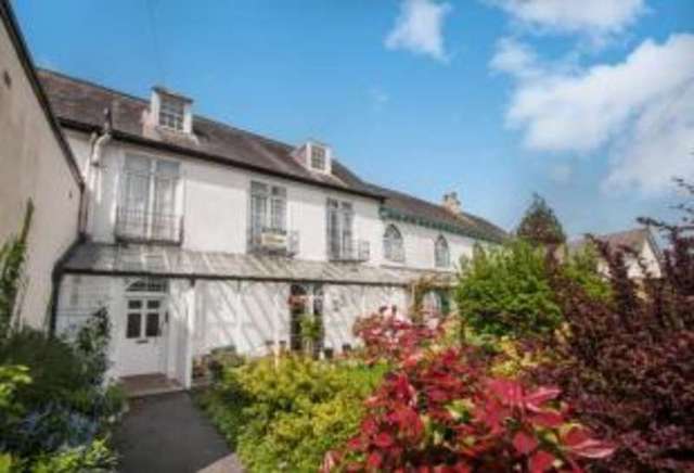  Image of 4 bedroom Maisonette for sale in Vicarage Road Sidmouth EX10 at Vicarage Road Sidmouth Sidmouth, EX10 8UF