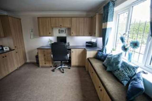  Image of 3 bedroom Detached house for sale in Vicarage Road Willoughton Gainsborough DN21 at 27 Vicarage Road  Willoughton, DN21 5SA
