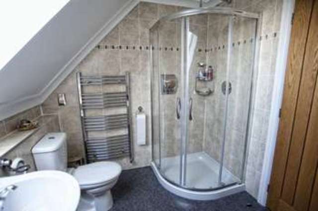  Image of 3 bedroom Detached house for sale in Vicarage Road Willoughton Gainsborough DN21 at 27 Vicarage Road  Willoughton, DN21 5SA