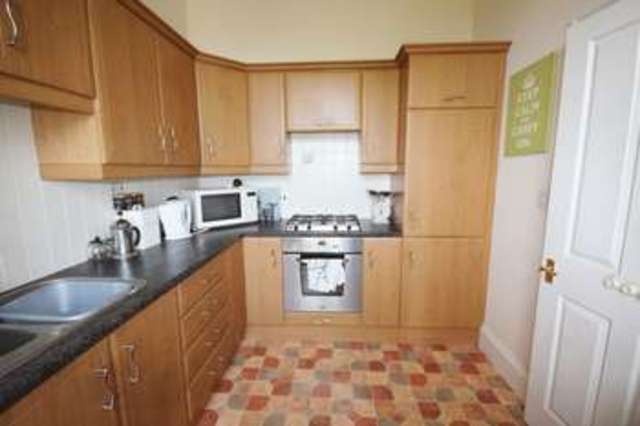  Image of 2 bedroom Flat to rent in Victoria Road Clevedon BS21 at Victoria Road  Clevedon, BS21 7SB