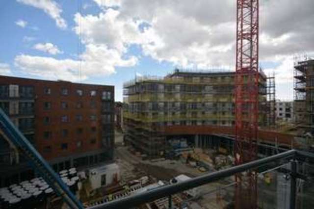  Image of 2 bedroom Flat to rent in John Thornycroft Road Southampton SO19 at John Thornycroft Road  Southampton, SO19 9SZ