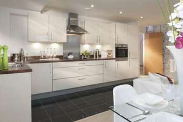  Image of 1 bedroom Flat to rent in John Thornycroft Road Southampton SO19 at John Thornycroft Road  Southampton, SO19 9SZ
