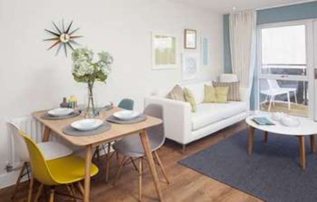 Image of 1 bedroom Flat to rent in John Thornycroft Road Southampton SO19 at John Thornycroft Road  Southampton, SO19 9SZ