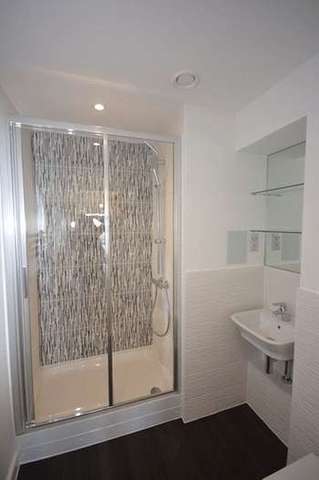  Image of 2 bedroom Flat to rent in John Thornycroft Road Southampton SO19 at Centenary Plaza, Woolston Southampton, SO19 9SZ