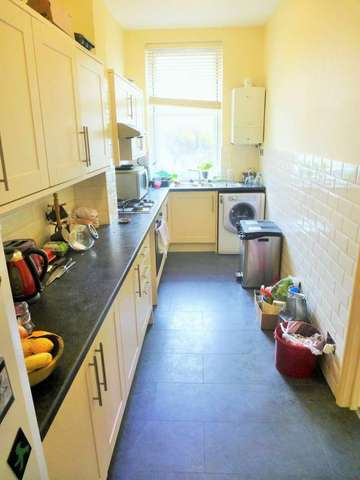  Image of 2 bedroom Flat for sale in Victoria Terrace Hove BN3 at Hove Hove, BN3 2WB