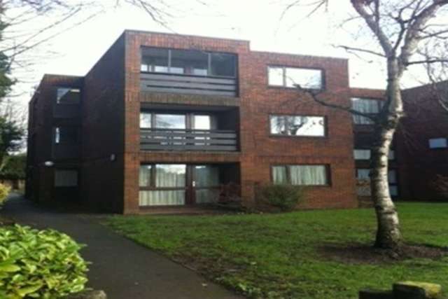  Image of 1 bedroom Flat to rent in Stratford Road Hall Green Birmingham B28 at Birmingham, B28 9BH