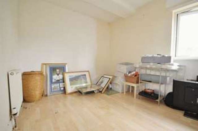  Image of 3 bedroom Terraced house for sale in Wadards Meadow Witney OX28 at Wadards Meadow  Witney, OX28 3YJ