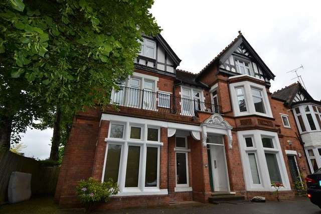  Image of 1 bedroom Apartment to rent in Wake Green Road Moseley Birmingham B13 at Wake Green Road Moseley Birmingham, B13 9HB