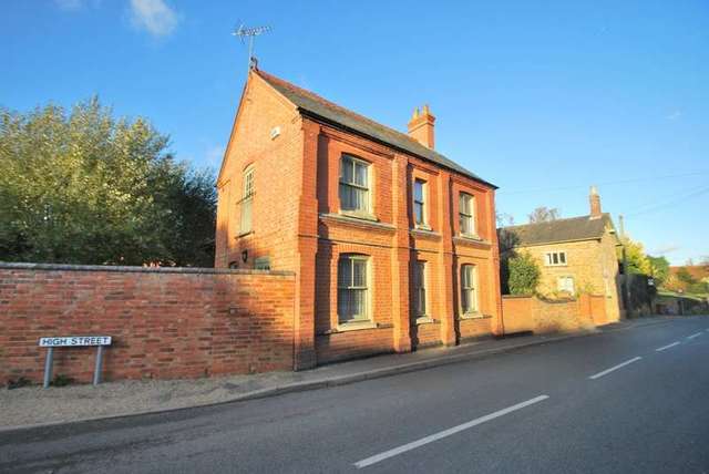  Image of 3 bedroom Cottage to rent in Old Road Walgrave Northampton NN6 at Walgrave Northampton Northamptonshire, NN6 9QW