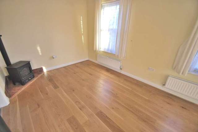  Image of 3 bedroom Cottage to rent in Old Road Walgrave Northampton NN6 at Walgrave Northampton Northamptonshire, NN6 9QW