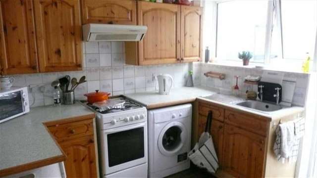  Image of 1 bedroom House Share to rent in Fairfax Road London NW6 at Fairfax Road  London, NW6 4EN