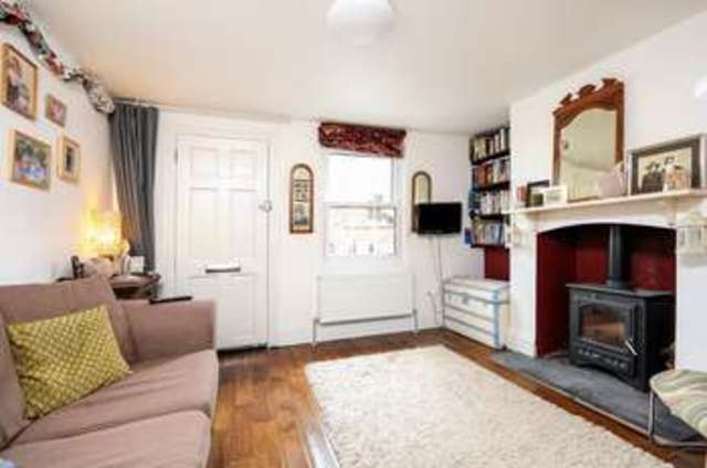  Image of 2 bedroom Semi-Detached house for sale in Grove Street Wantage OX12 at Grove Street  Wantage, OX12 7BH