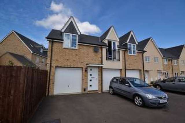  Image of 1 bedroom Flat for sale in Warbler Road Leighton Buzzard LU7 at Warbler Road  Leighton Buzzard, LU7 4DA