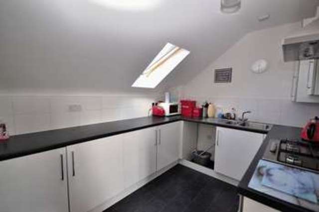  Image of 1 bedroom Flat for sale in Warbler Road Leighton Buzzard LU7 at Warbler Road  Leighton Buzzard, LU7 4DA