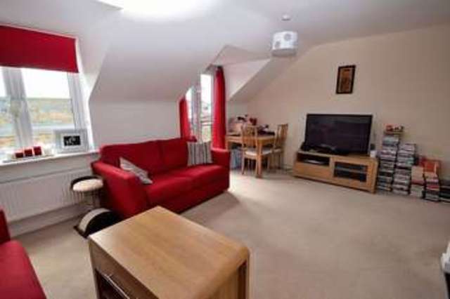  Image of 1 bedroom Flat for sale in Warbler Road Leighton Buzzard LU7 at Warbler Road  Leighton Buzzard, LU7 4DA